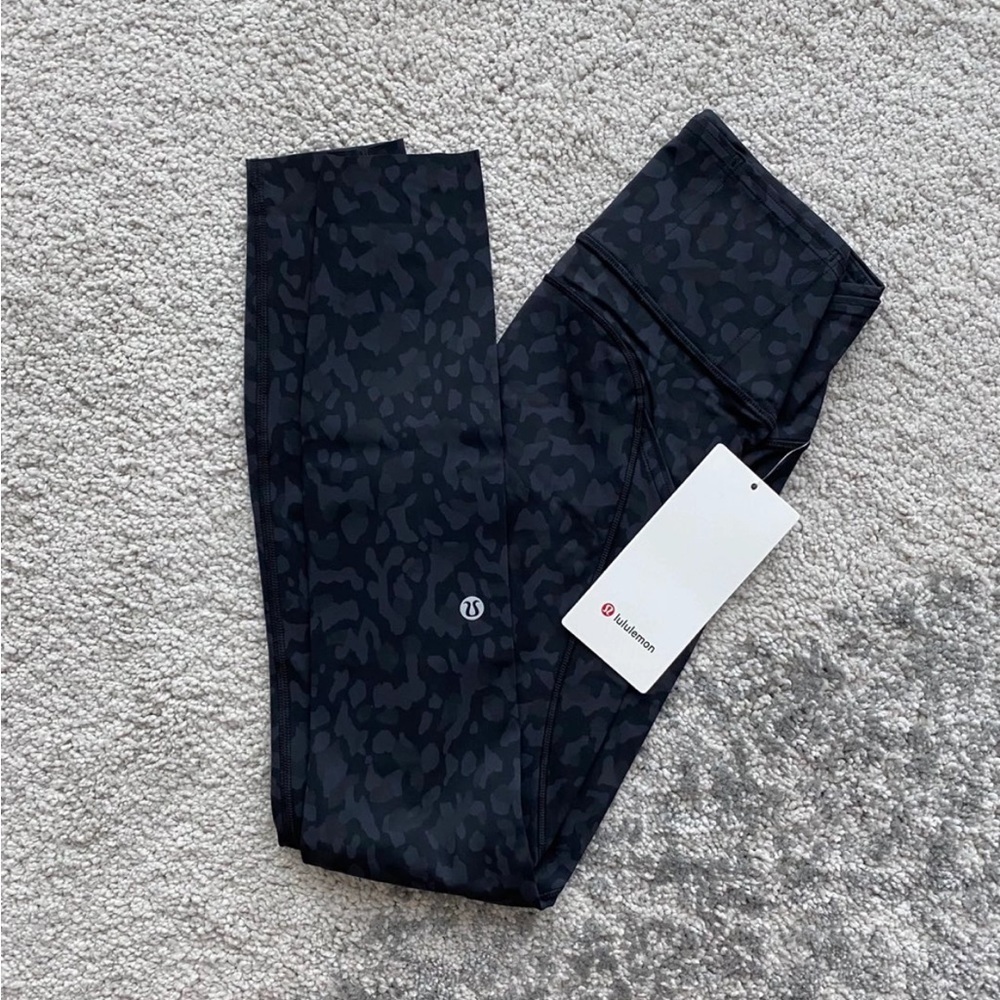 NWT Lululemon fast and free leggings size 2